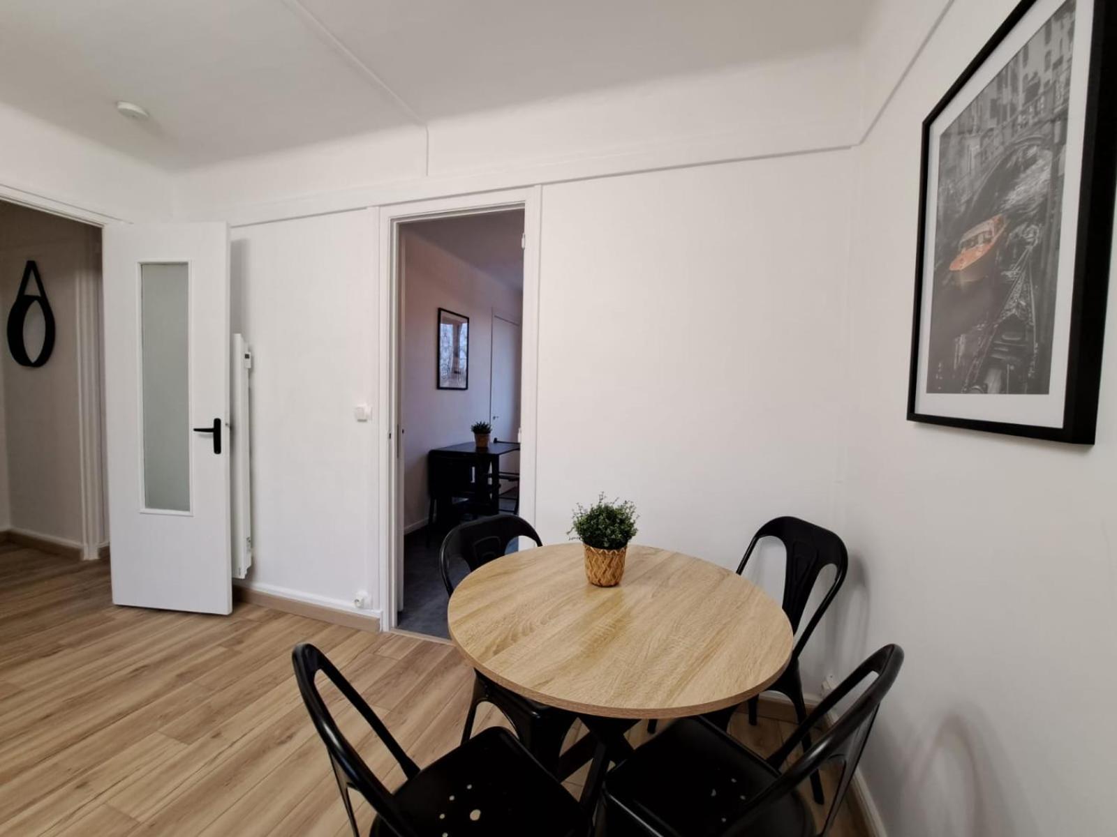 Appartement Cosy Au Coeur De Реймс Екстериор снимка