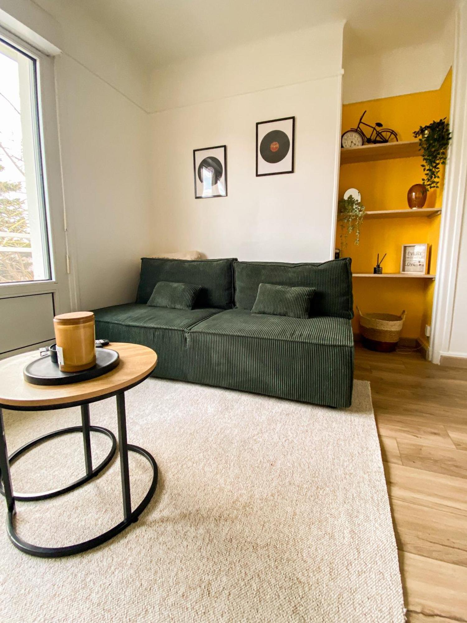 Appartement Cosy Au Coeur De Реймс Екстериор снимка